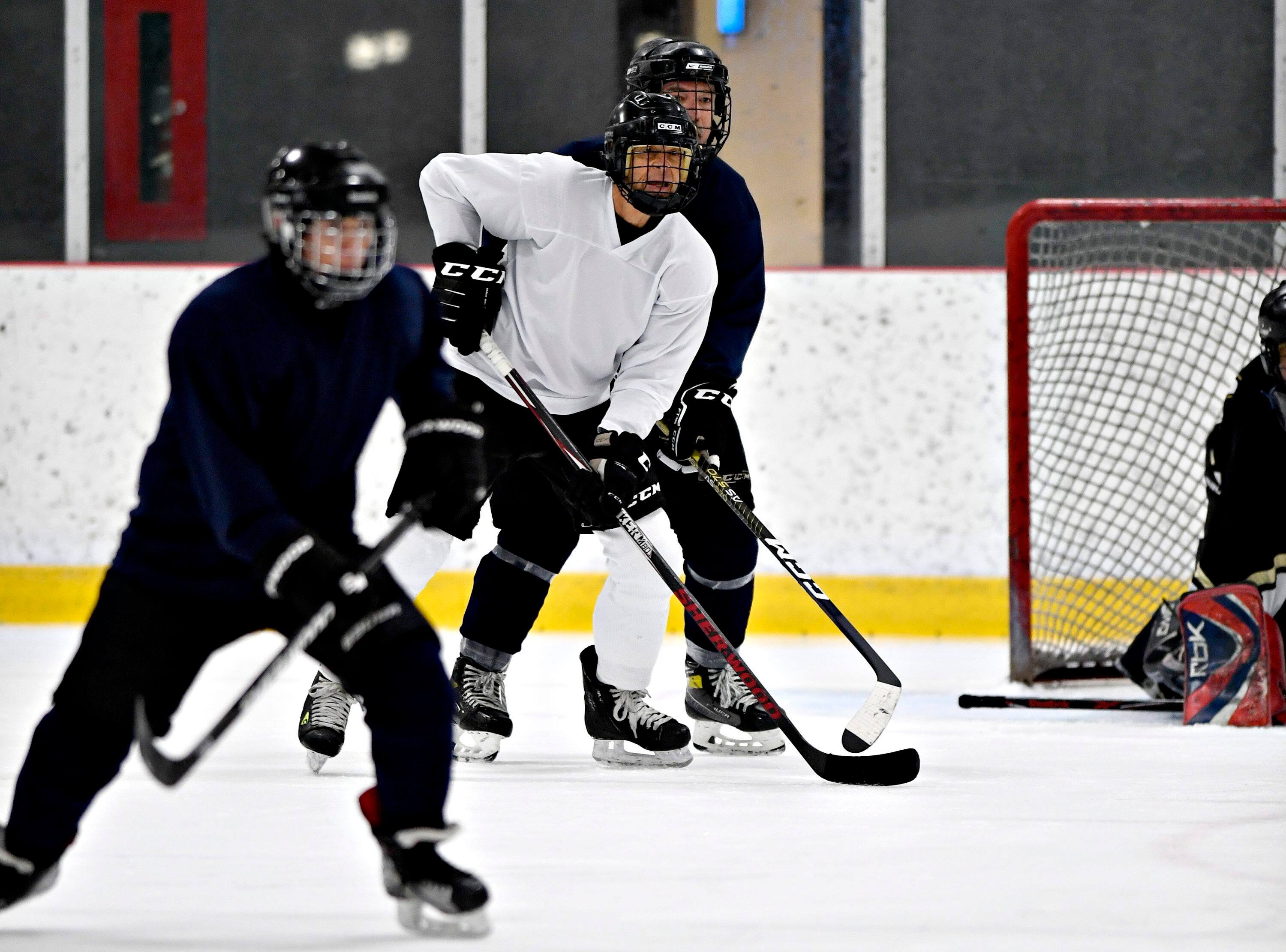 [VID&Eacute;O] Michel Parizeau, l&rsquo;un des premiers porte-couleurs des Nordiques, joue toujours au hockey deux fois par semaine, &agrave; 75 ans