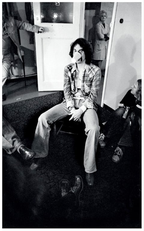 November 1974 Nick Mason impersonating American comedian Jimmy Durante, and band friend Nick Sedgwick backstage at Usher Hall, Edinburgh, UK.