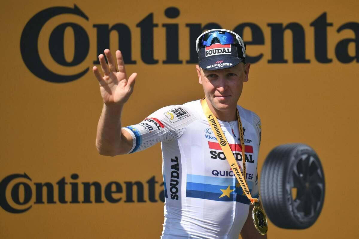 Tour de France: Merlier r&eacute;cidive et brise les ailes de Van der Poel &agrave; Ch&acirc;teauroux