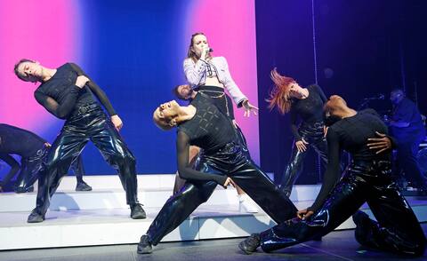 Singer Angèle draws a huge crowd in a surprise appearance in Montreal