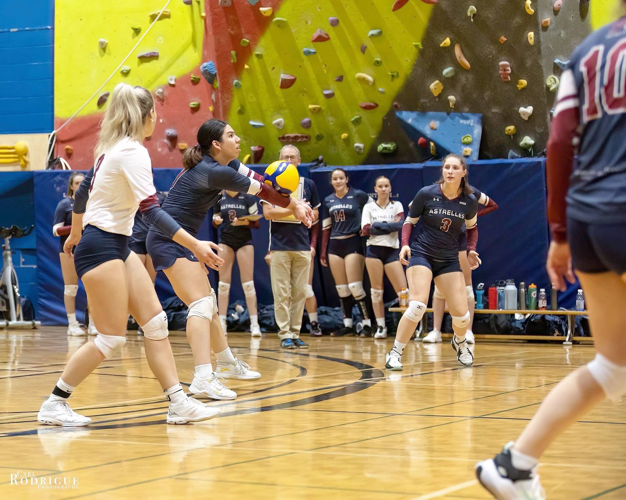 Athlètes transgenres: le Réseau du sport étudiant réclame une directive claire