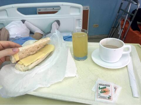 In Cuba, Dominique Fleury repeatedly ate dry bread with cheese, accompanied by warm or hot juice.