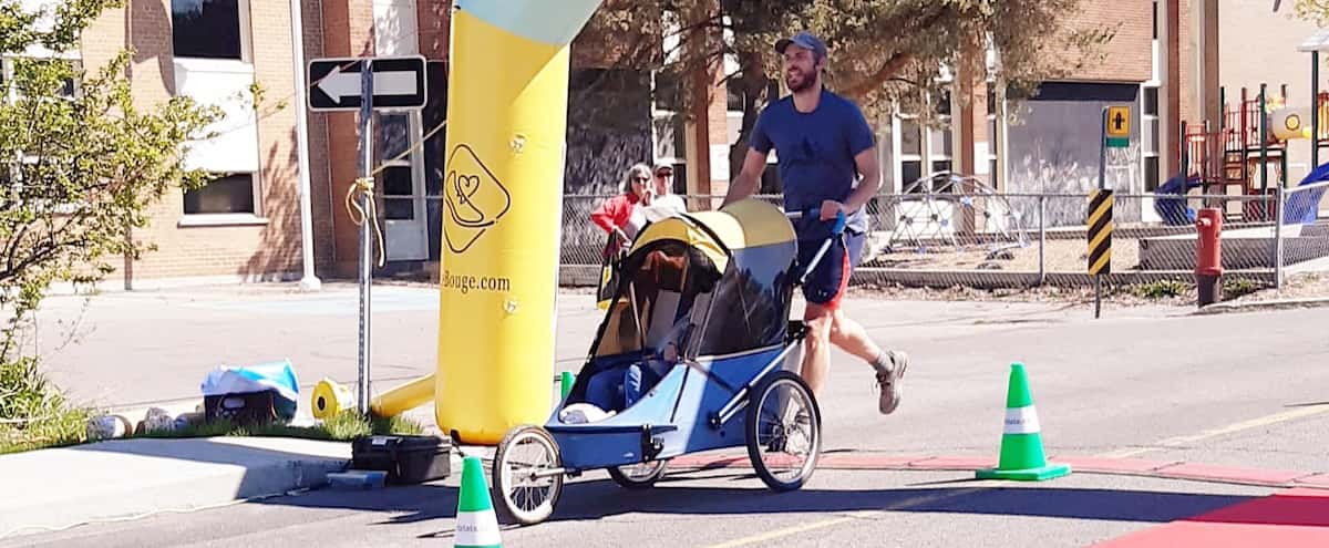 A super dad runs for his daughter A super dad runs for his daughter