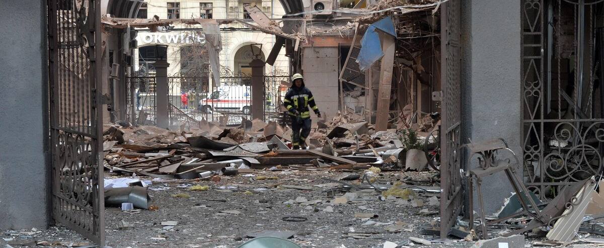 La Russie pilonne les villes ukrainiennes, Kyïv réclame des couloirs humanitaires