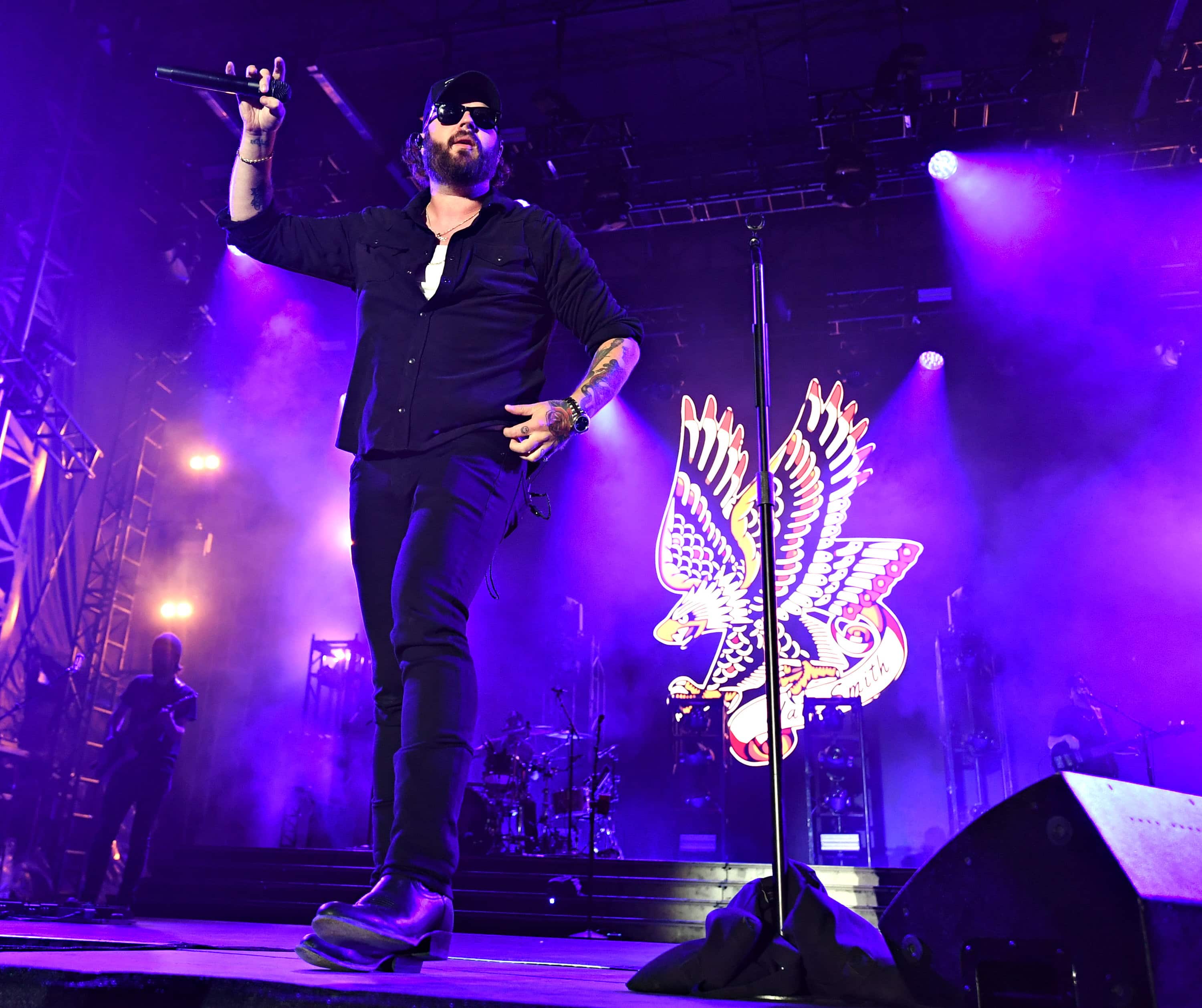 Nos impressions sur la soirée country à Place George-V lors du Festival d’été de Québec: une chance que Sons of Legion était là