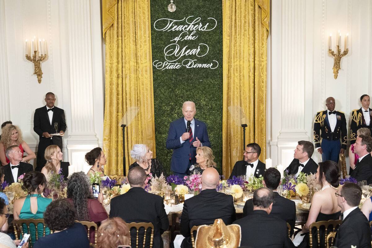 Gore, Kerry, Pelosi: Biden d&eacute;core vendredi les v&eacute;t&eacute;rans de son parti