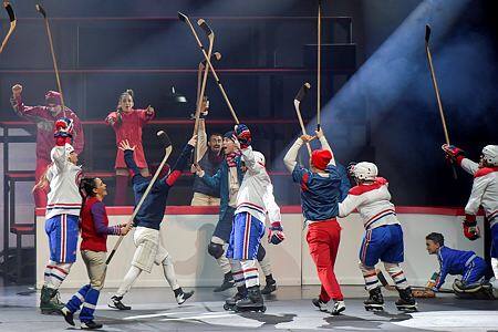 Guy! Guy! Guy! : voici ce qu'on a pens&eacute; du spectacle hommage &agrave; Guy Lafleur pr&eacute;sent&eacute; par le Cirque du Soleil &agrave; Trois-Rivi&egrave;res