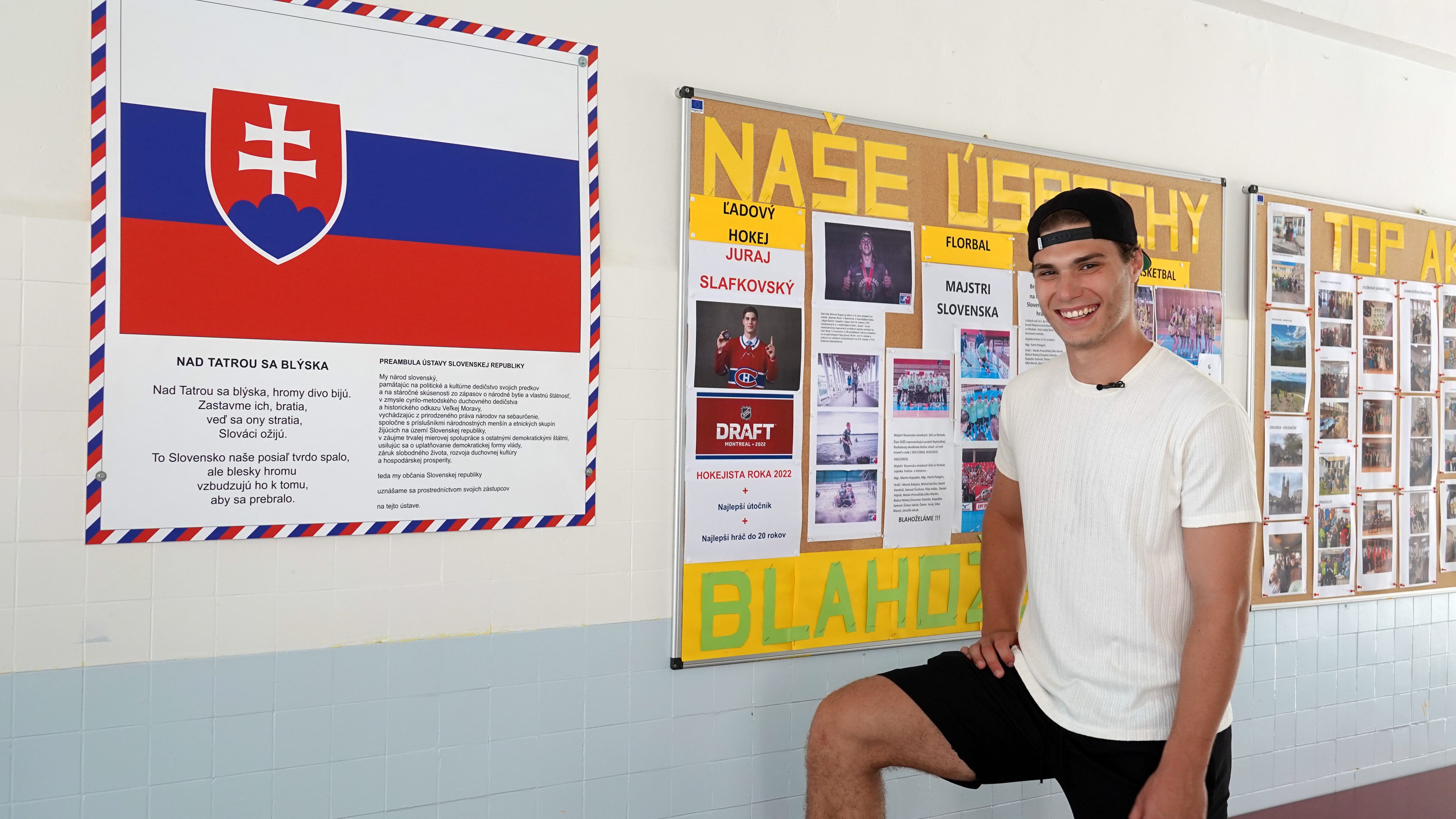 Folie furieuse pour Slafkovsky en Slovaquie: &laquo;&Agrave; Montr&eacute;al, les gens se m&ecirc;lent plus de leurs affaires&raquo;