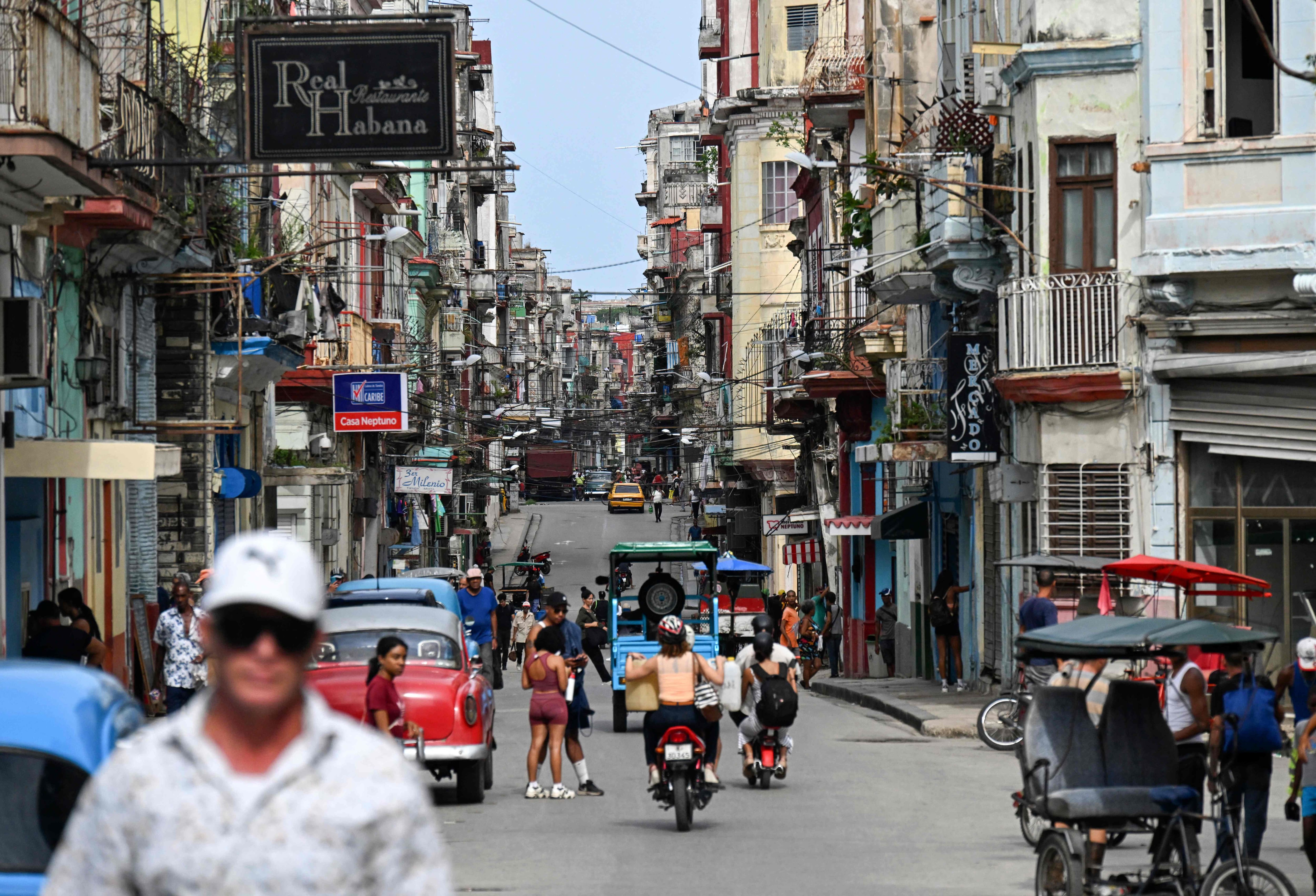 En pleine crise à Cuba: La Havane secouée par un séisme