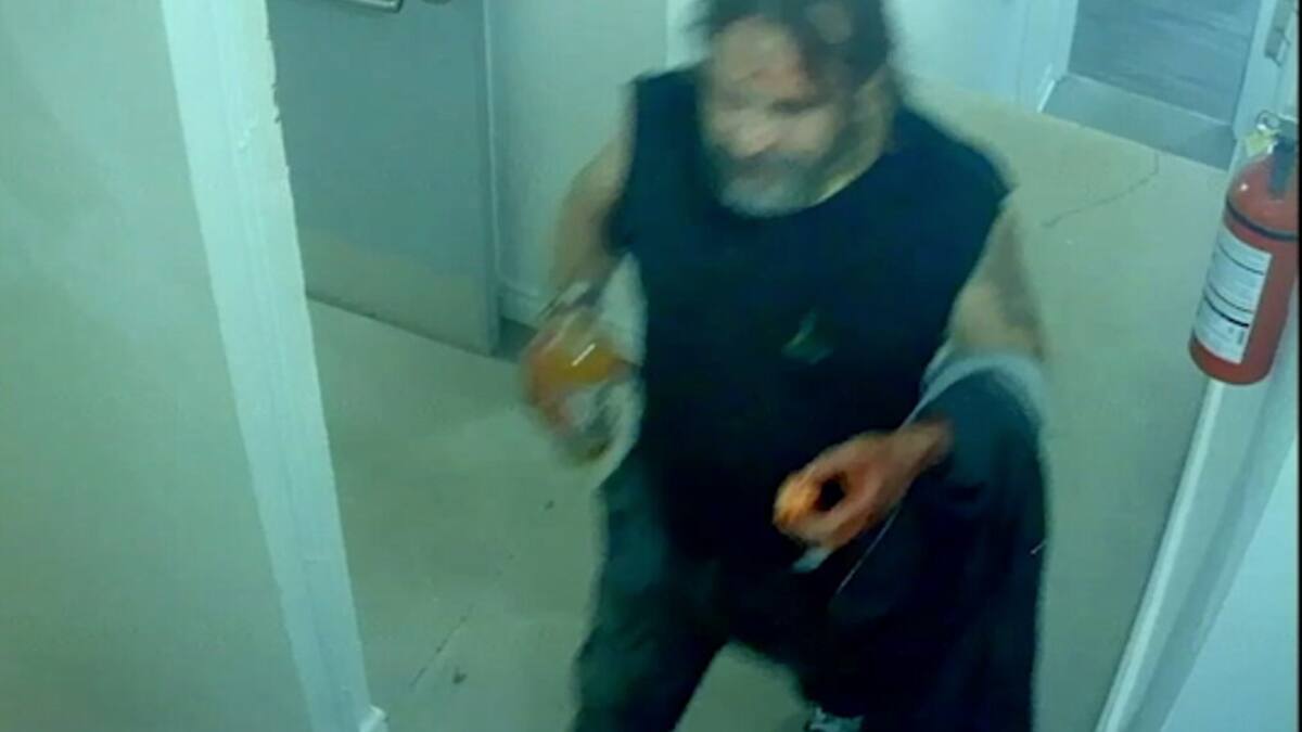 Père et fils accusés de meurtre: des bandes vidéos potentiellement incriminantes diffusées au procès