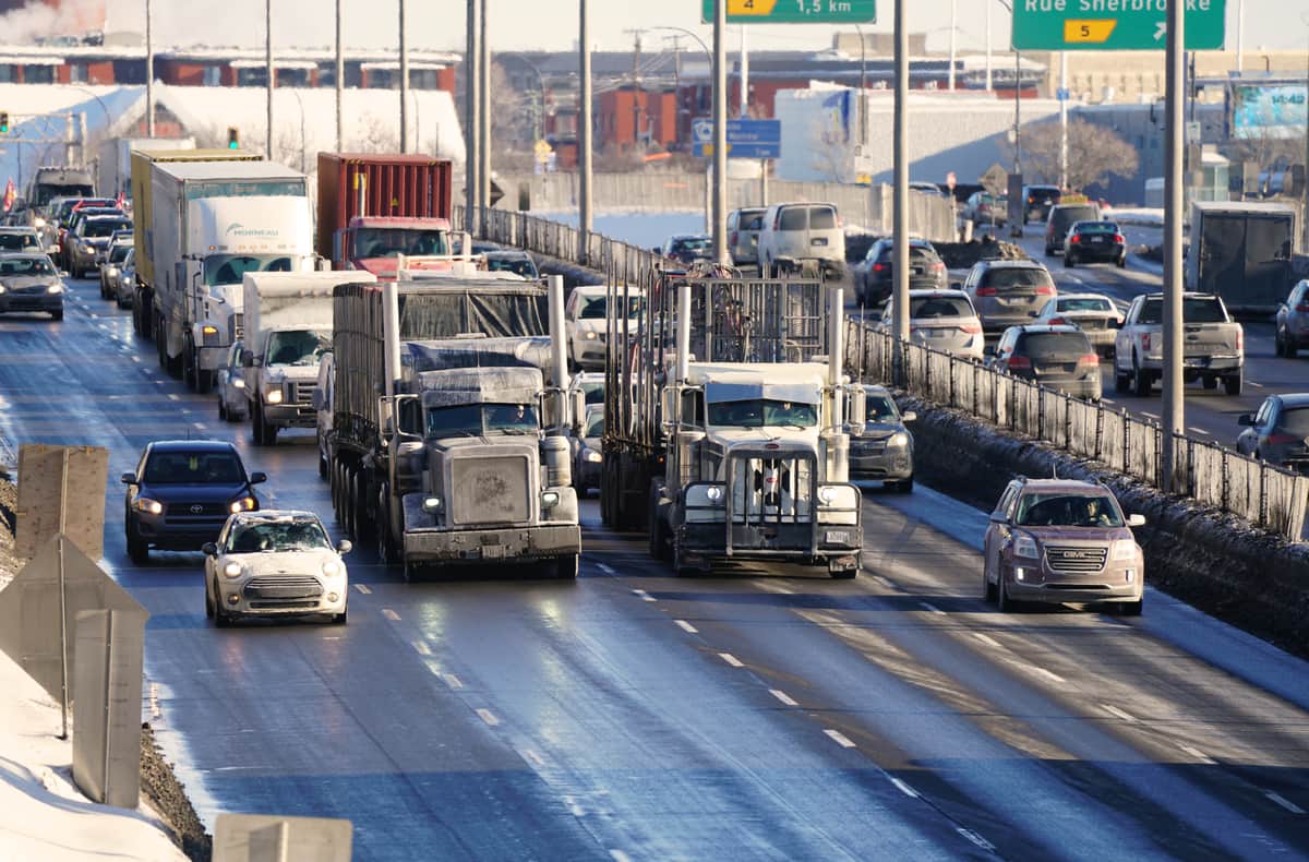 [EN IMAGES] Mobilisation des camionneurs &agrave; travers le Qu&eacute;bec