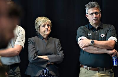 Jacques Tanguay e Patrick Roy salutano la famiglia Rimpar