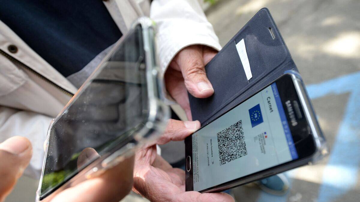 Une jeune Française condamnée pour une vingtaine de faux passeports vaccinaux en une semaine