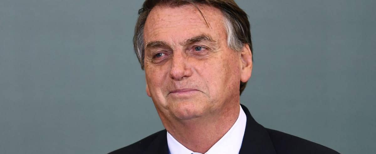 Bolsonaro renonce finalement à se faire vacciner