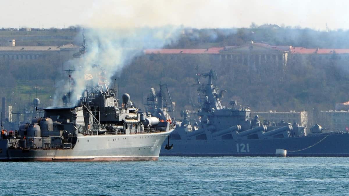 Ukrainian army claims to have destroyed two Russian patrol boats Ukrainian army claims to have destroyed two Russian patrol boats
