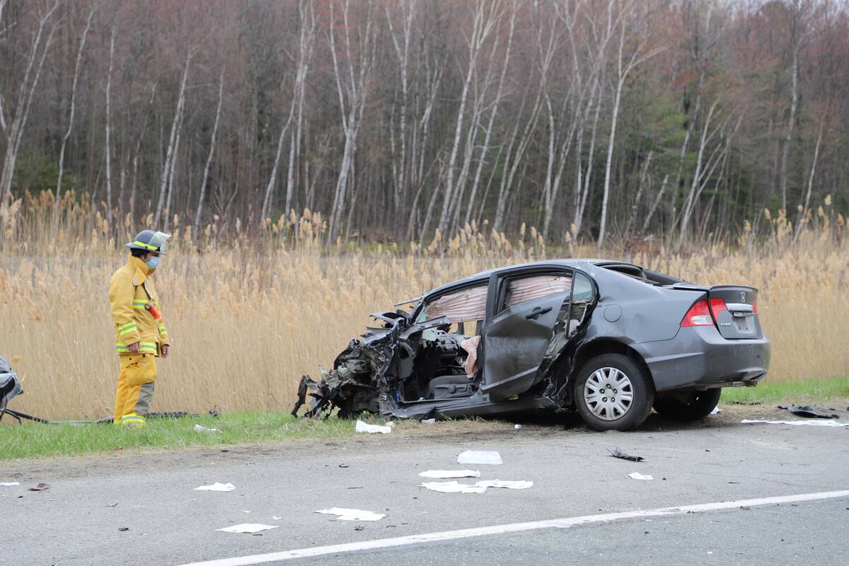 [PHOTOS] Collision frontale mortelle à Bécancour | JDM