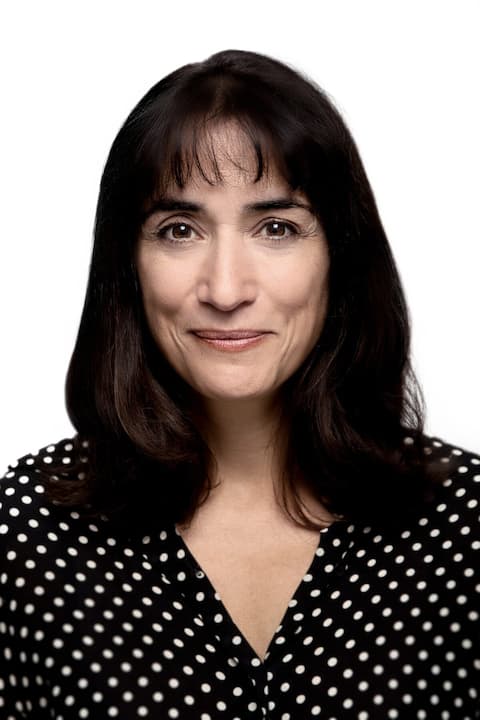 La comédienne Geneviève Rochette rend un hommage magnifique à sa grand ...