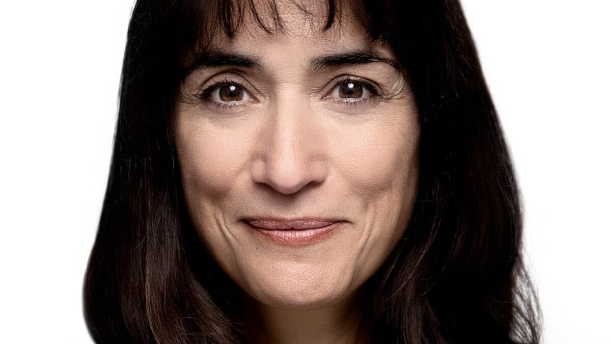 La comédienne Geneviève Rochette rend un hommage magnifique à sa grand ...