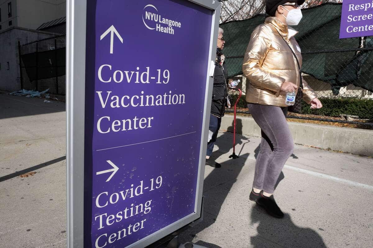 Mandatory vaccination for all workers in New York