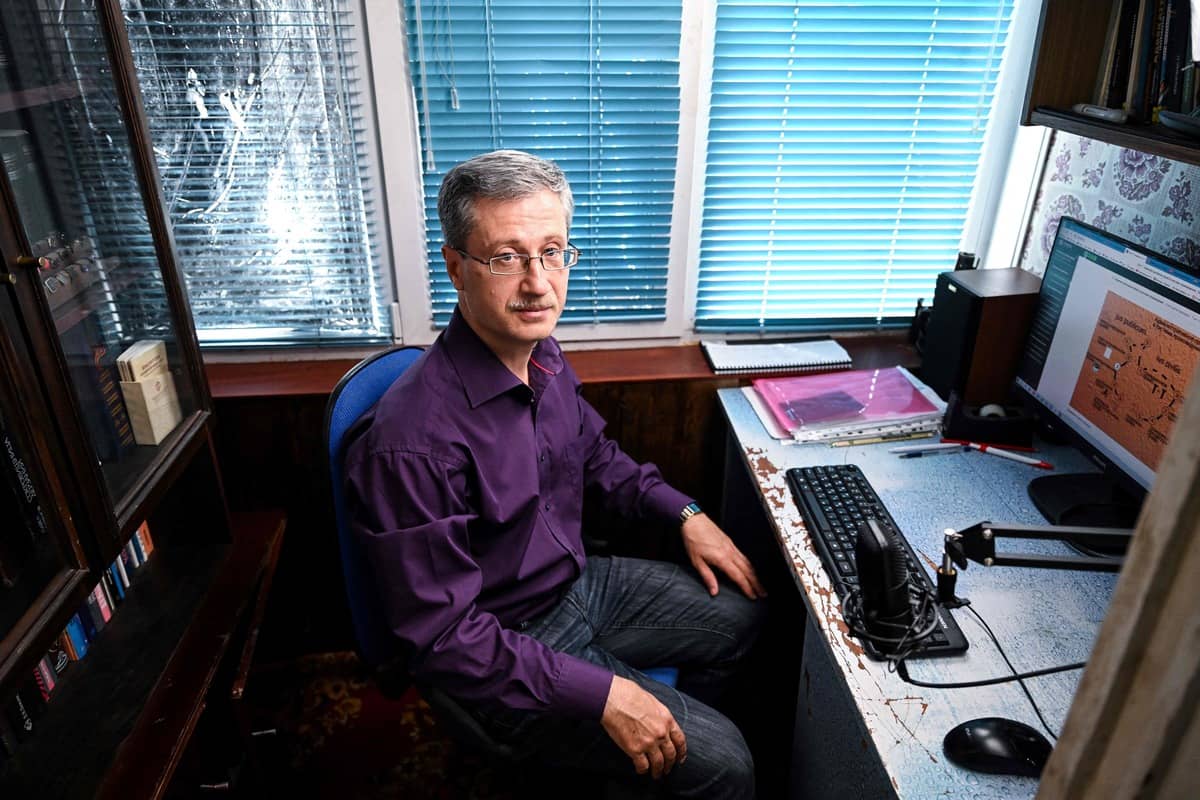 Un professeur d'universit&eacute; licenci&eacute; apr&egrave;s avoir critiqu&eacute; le conflit en Ukraine