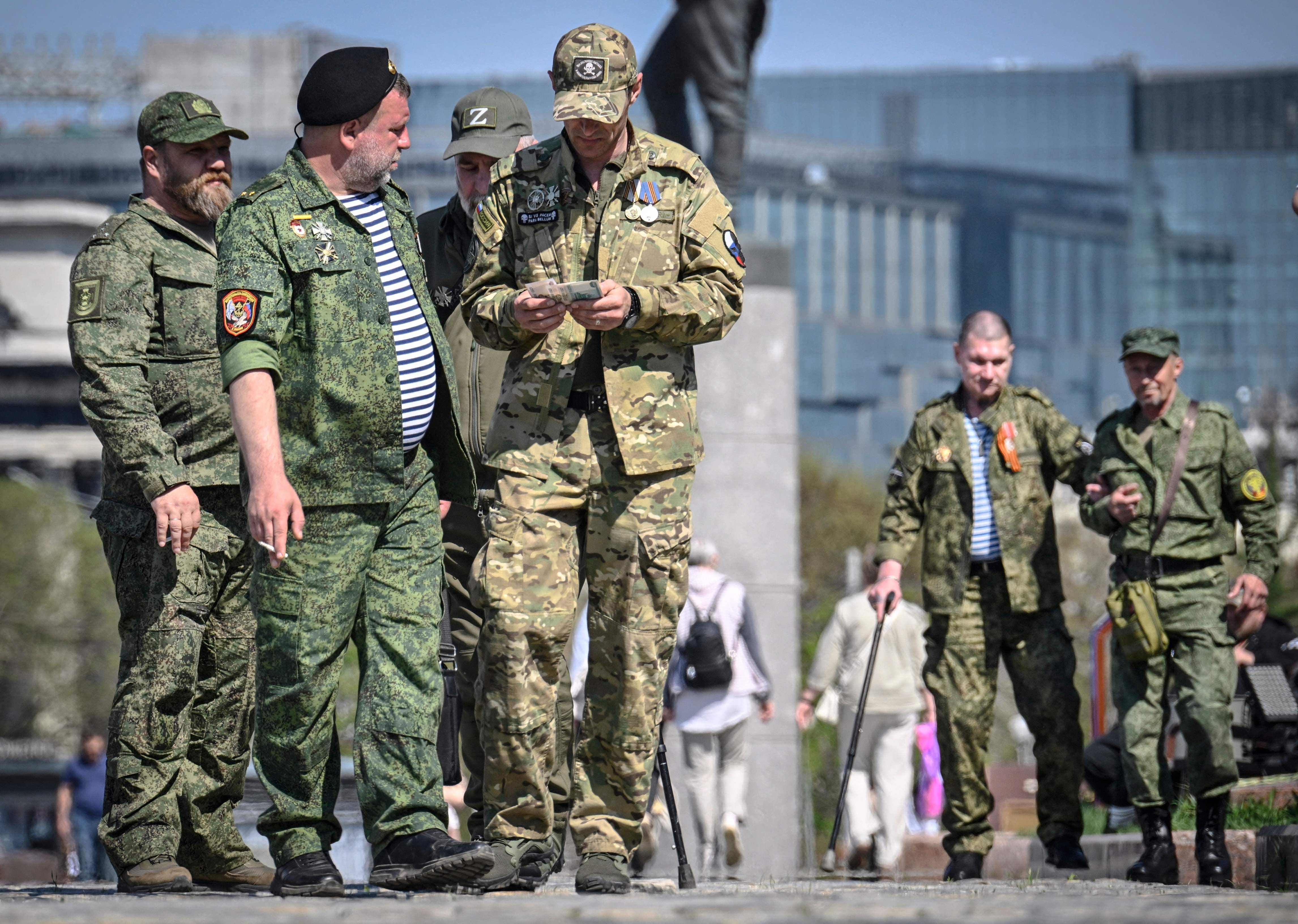 Moscou et Kiev continuent leurs attaques de drones malgré la trêve russe