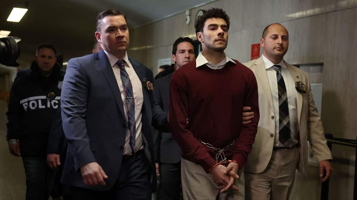 PDG assassiné à New York: l’accusé, Luigi Mangione, plaide non coupable de meurtre «terroriste»