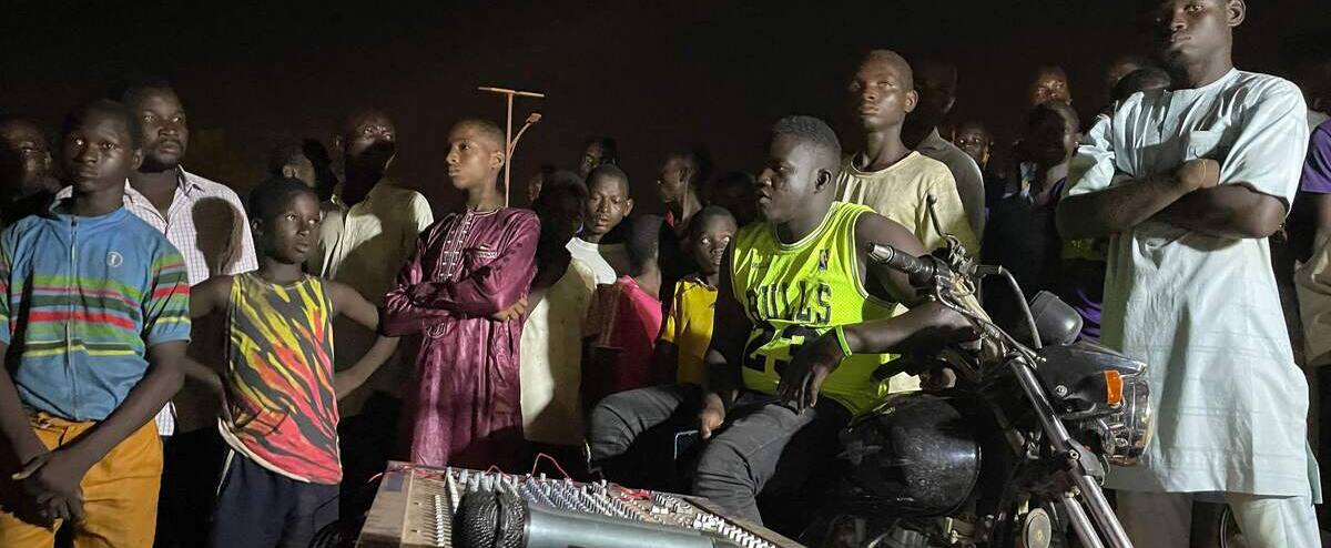 Près de 30 000 partisans du coup d'État militaire réunis au Niger