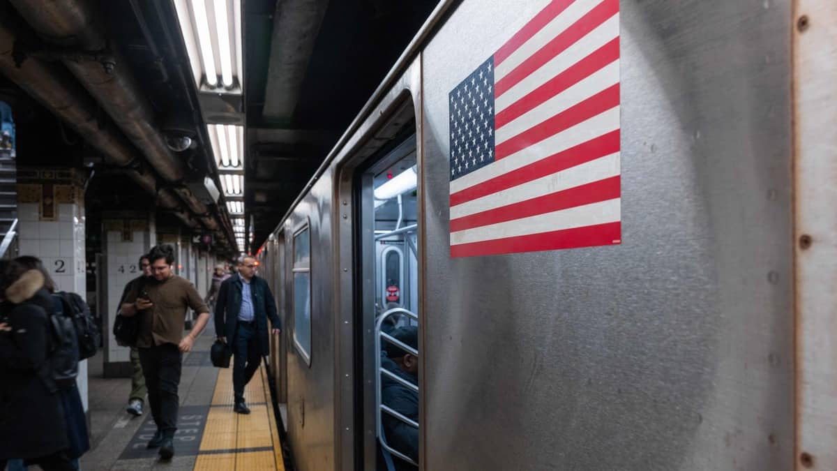 Deux adolescents poignardés à la station de métro de Times Square