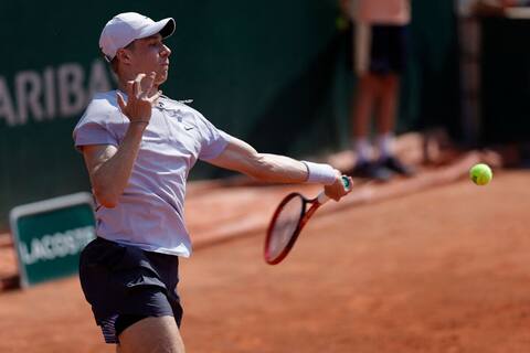 Denis Shapovalov reached the second round at Roland-Garros for the first time.