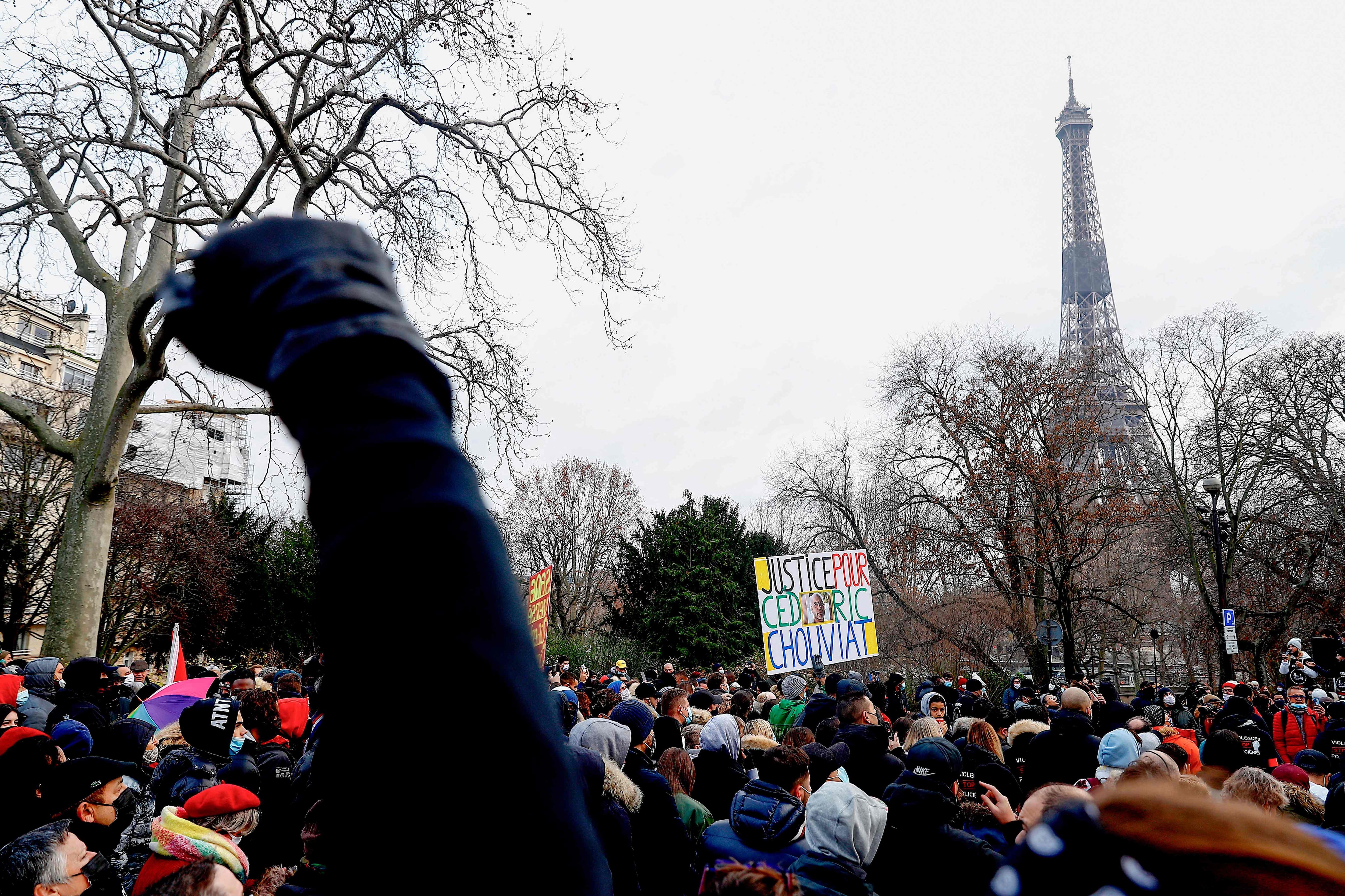 «On n'arrêtera pas tant que les choses n’auront pas changé», soutient un étudiant français