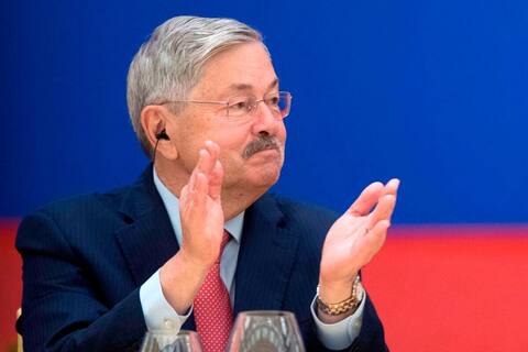 Démission de l'ambassadeur américain en Chine