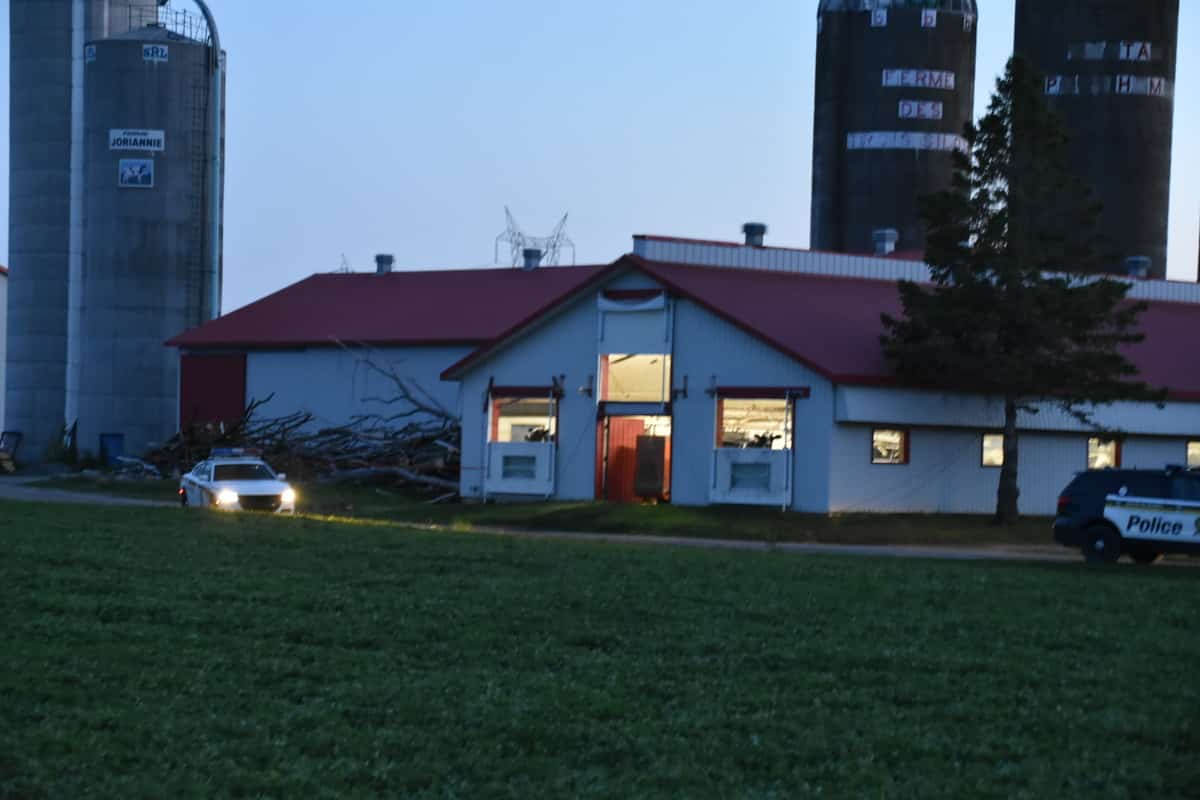 SaintLinLaurentides une fillette de 2 ans morte dans un mélangeur à