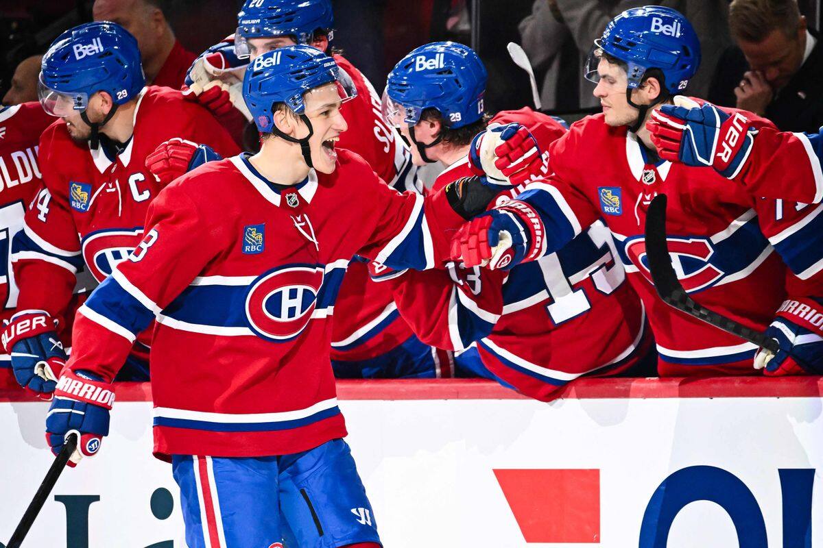 Feintes impr&eacute;visibles pour tout le monde: tout peut arriver quand Demidov est sur la glace