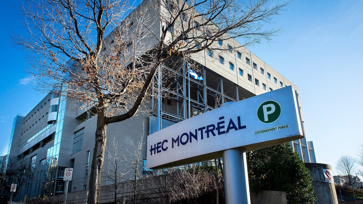 «Ça crée un climat de peur»: HEC Montréal licencie 17 travailleurs après une requête de syndicalisation