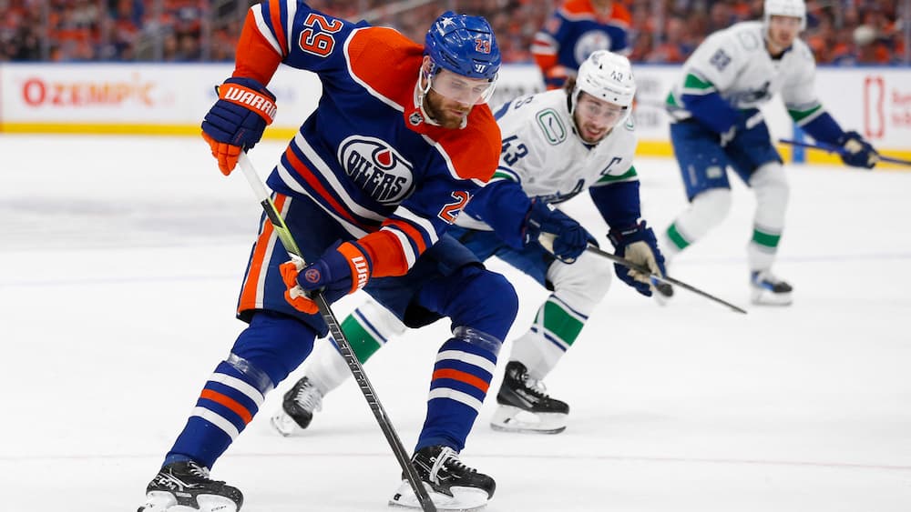 Défaite des Oilers, malgré 44 tirs sur le filet des Canucks: «On aurait dû gagner» –Leon Draisaitl