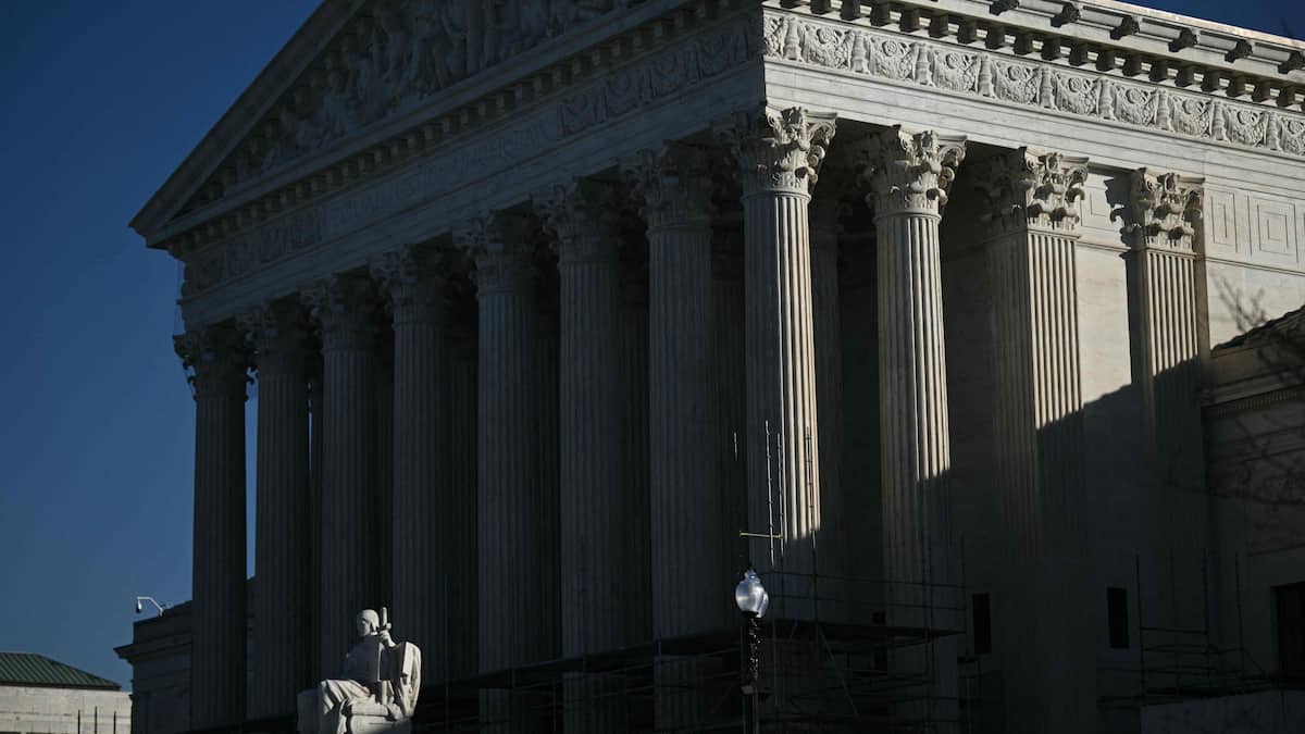 La Cour suprême ouverte à restreindre le vote par correspondance aux États-Unis