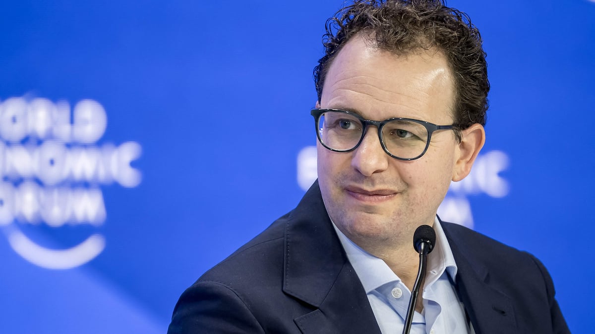 Le patron d’Anthropic appelle à ralentir la vitesse de développement de l’IA