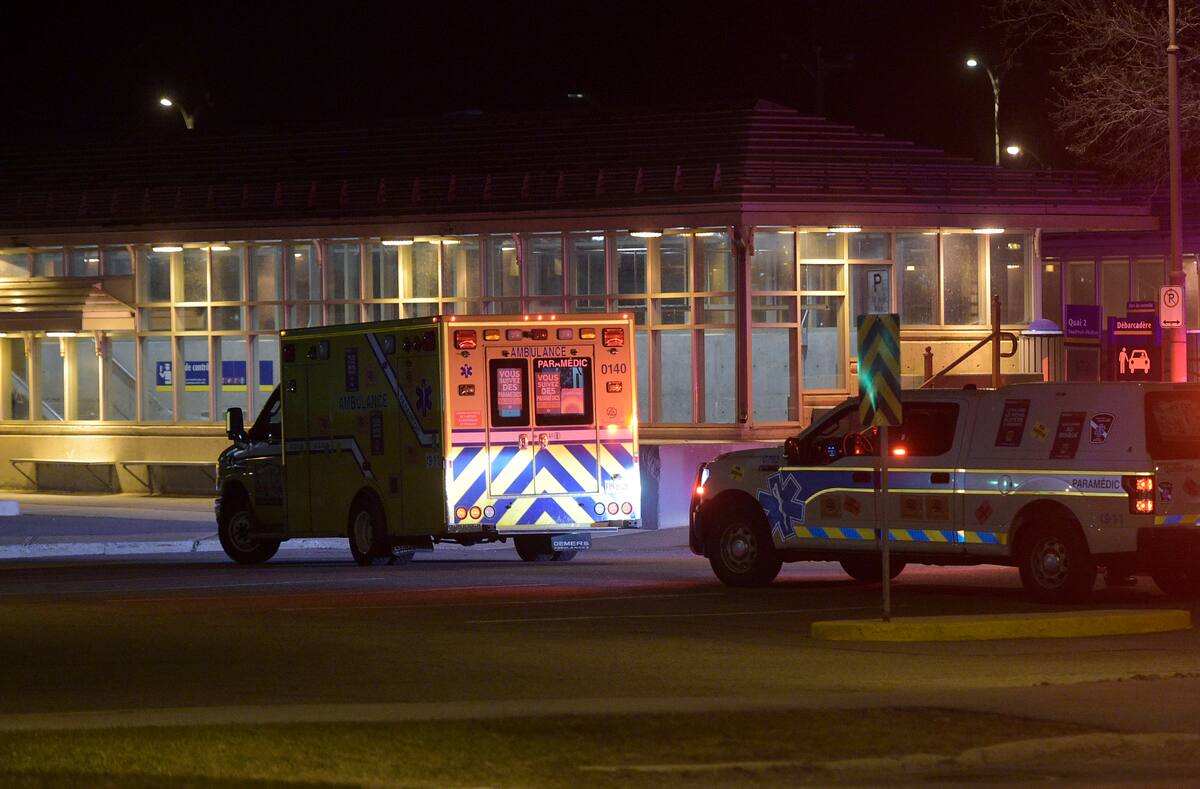 Un homme meurt apr&egrave;s avoir &eacute;t&eacute; happ&eacute; par un train