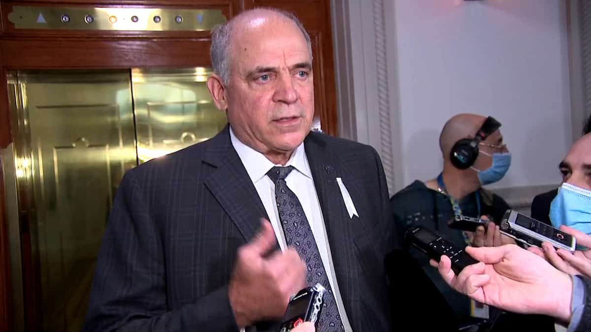 Fitzgibbon en faveur d&rsquo;un &eacute;largissement du passeport vaccinal