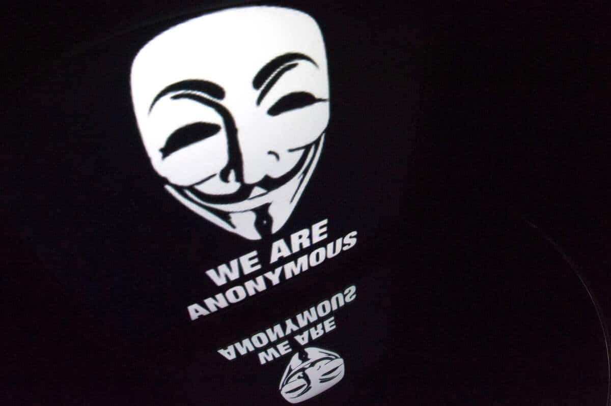 Anonymous revendique une cyberattaque contre des m&eacute;dias russes