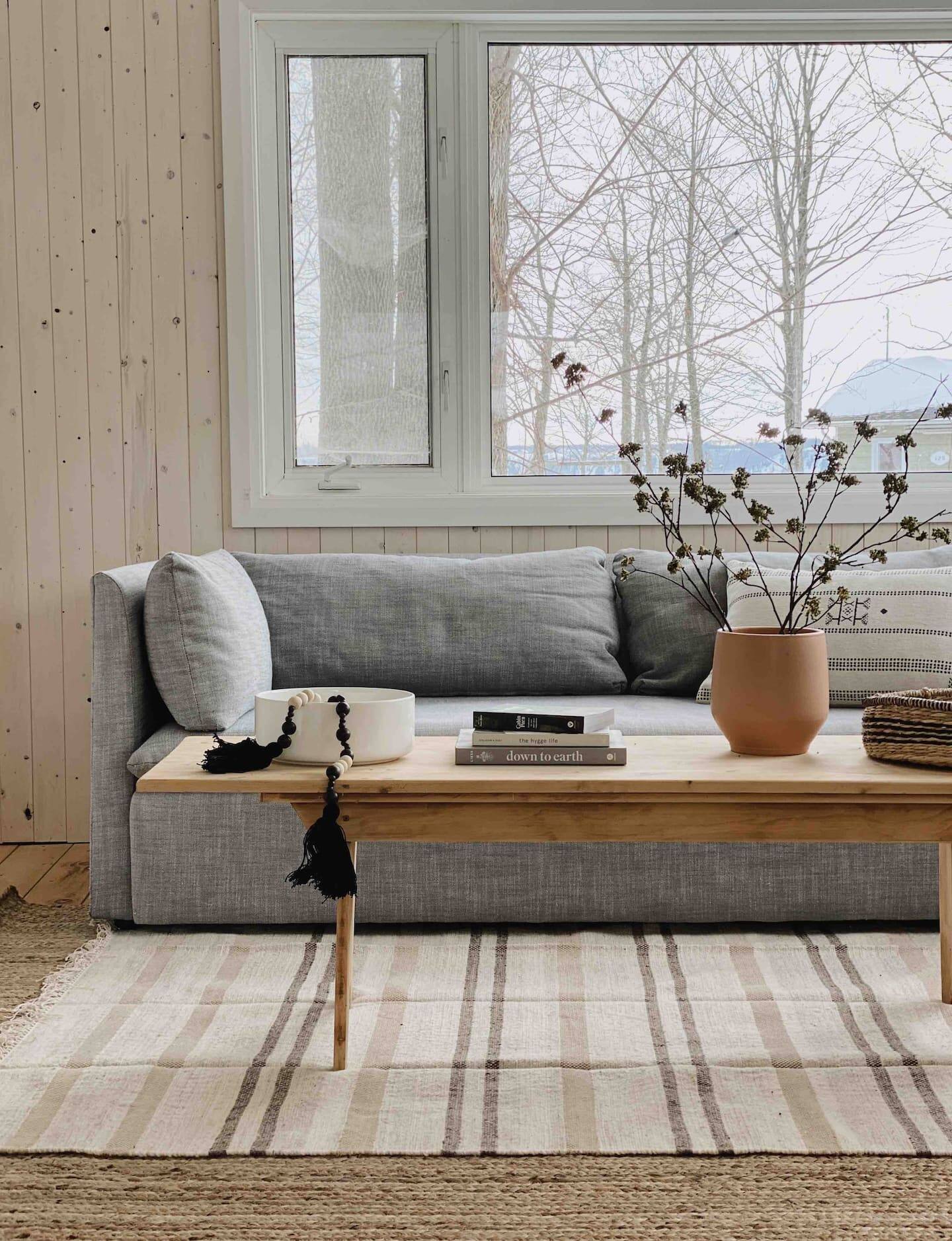 Un mini chalet rénové au bord du fleuve à louer 