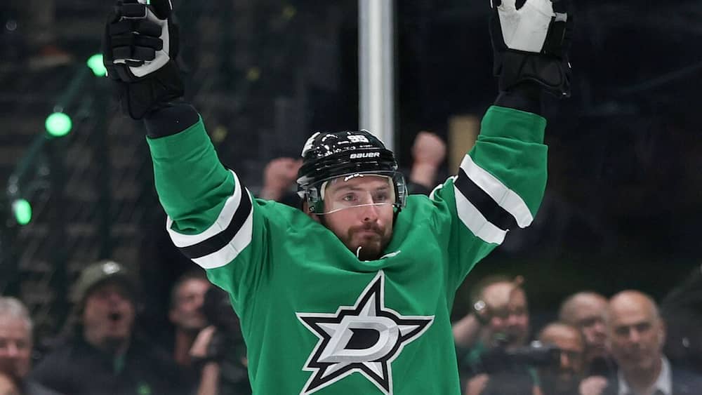 Matt Duchene restera à Dallas