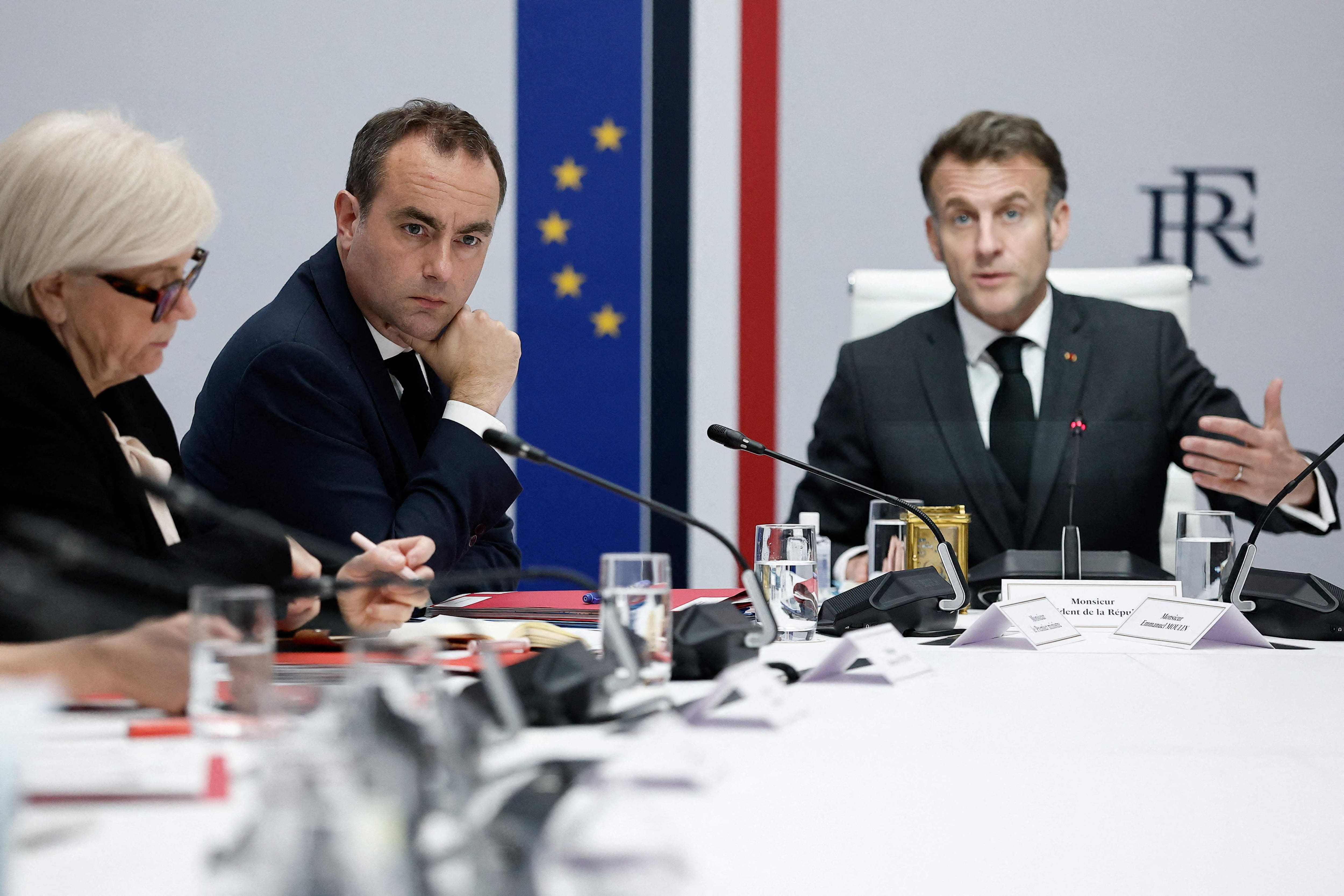 Le futur porte-avions fran&ccedil;ais portera le nom de &laquo;France Libre&raquo;, annonce Emmanuel Macron