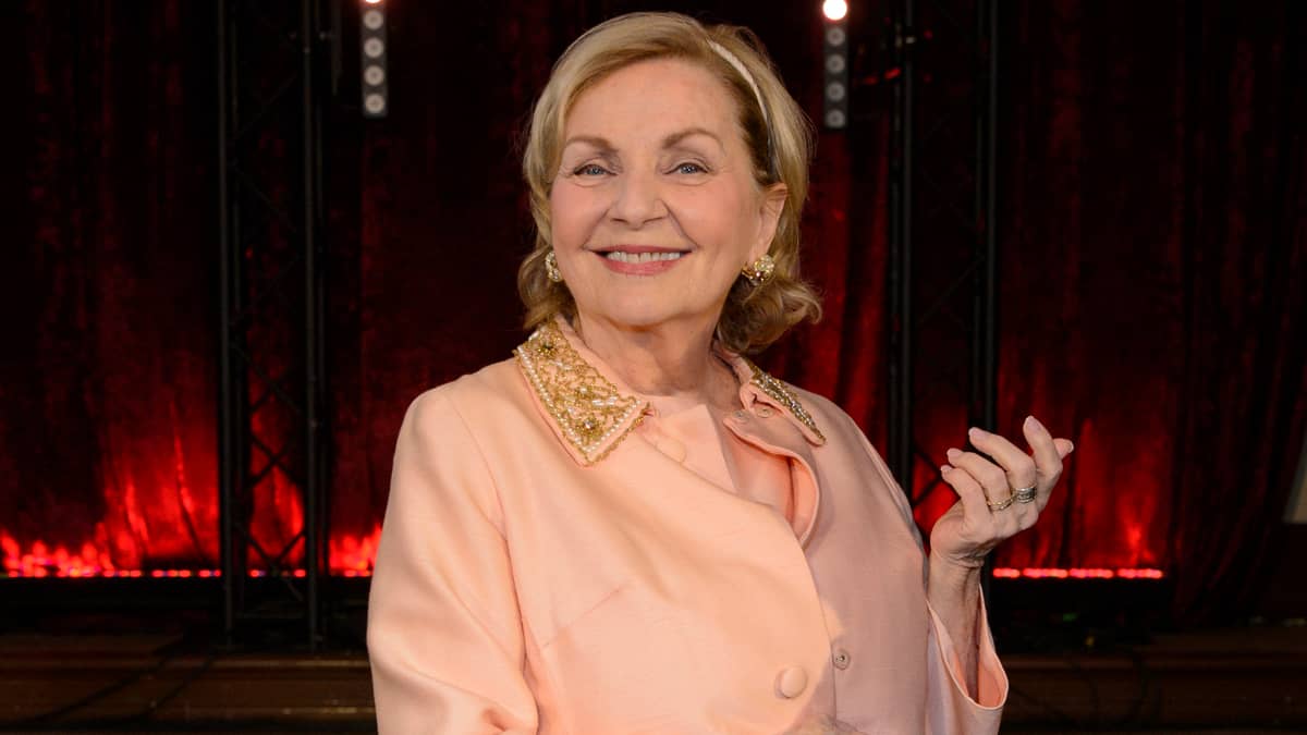 France Castel doit «ralentir ses activités» pour des raisons médicales, se retirant ainsi du spectacle «Les Belles-Sœurs symphonique» prévu cet été