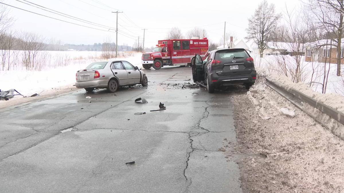 Grave accident de la route à Granby un homme de 61 ans dans un état