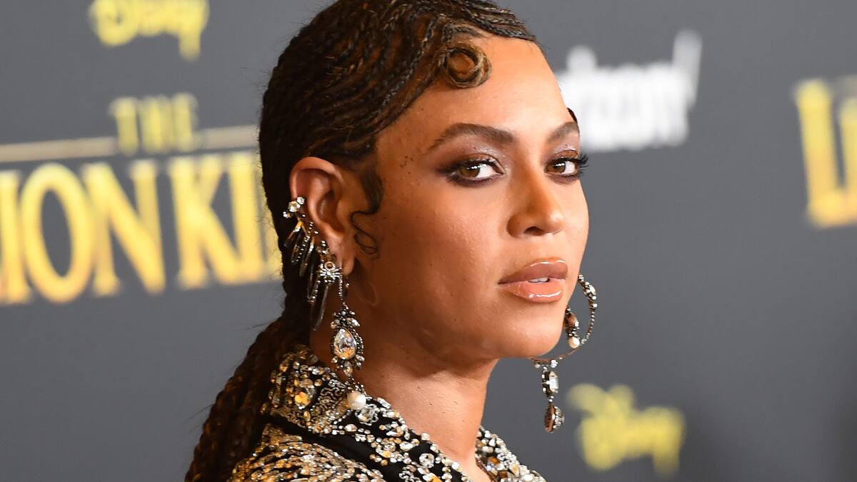 Beyoncé réclame justice pour Breonna Taylor, femme noire tuée chez elle ...