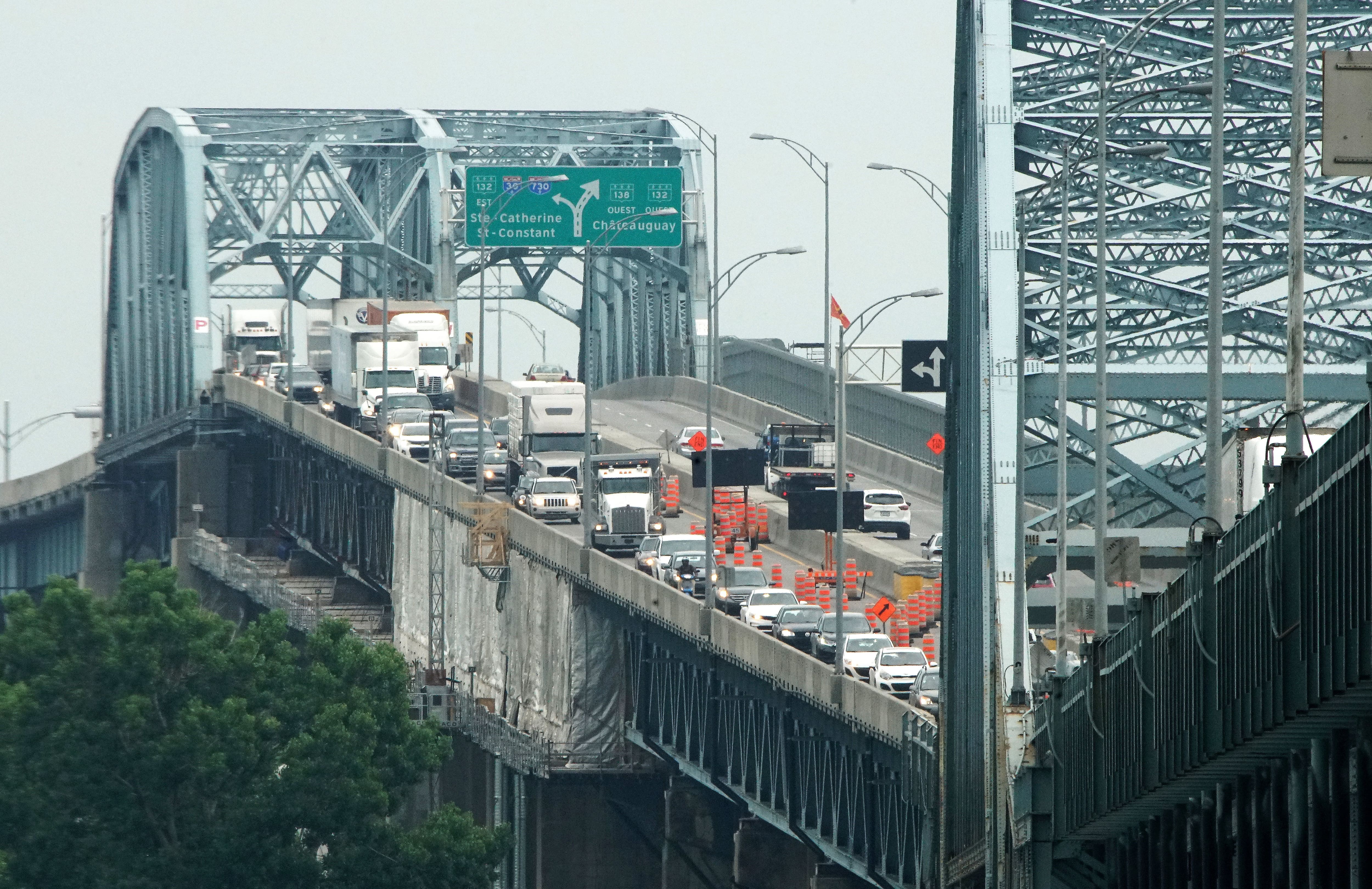 Voie fermée sur le pont Honoré-Mercier: «On est écœurés», réagit le maire de Châteauguay qui réclame un nouveau pont