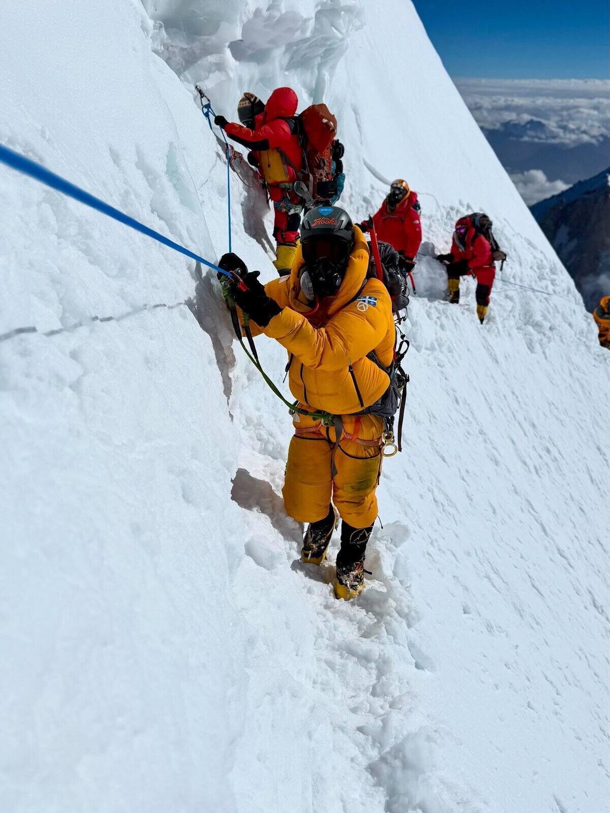 Lascension du K2 sest avre un dfi physique de tous les instants.