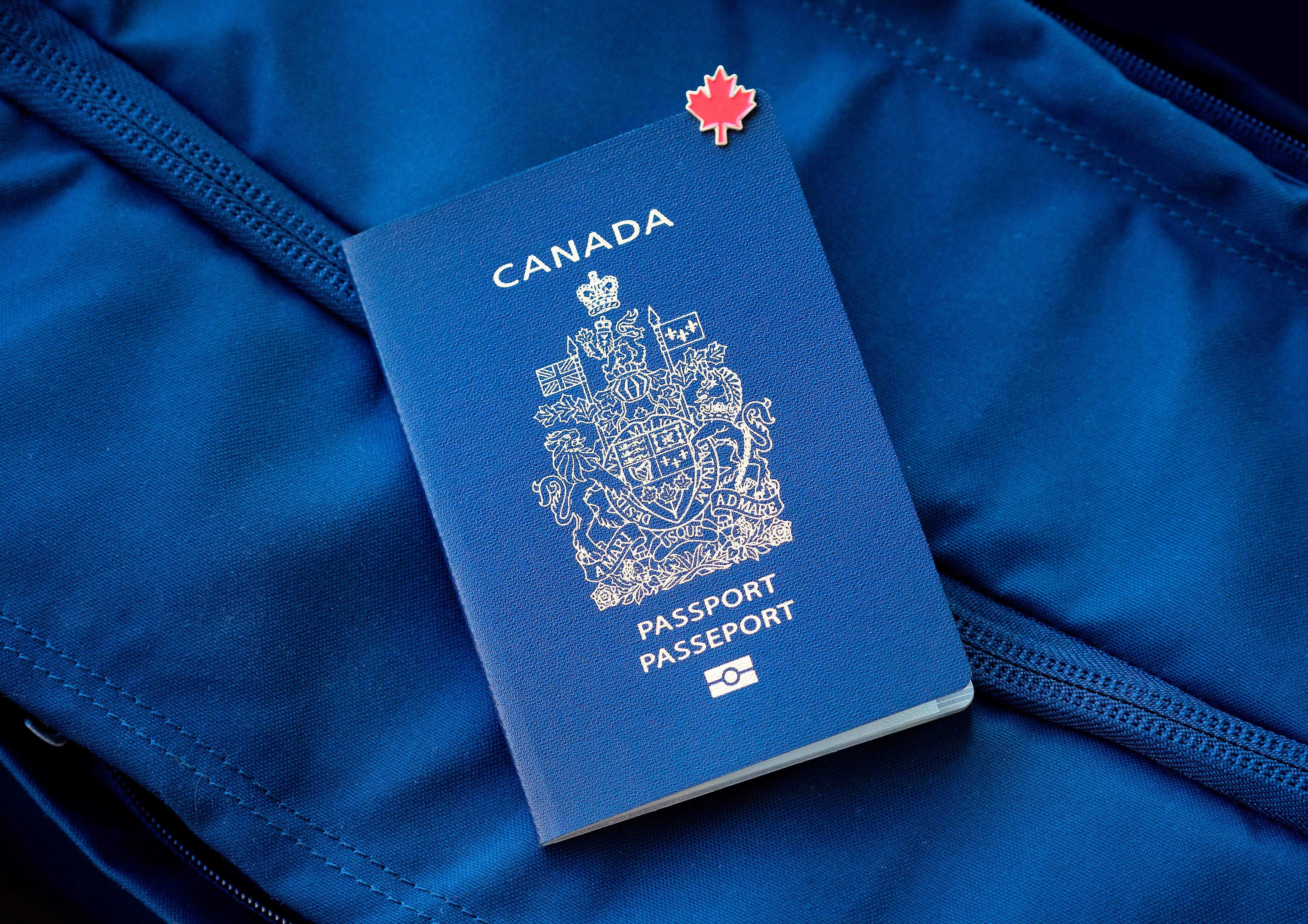 Votre passeport co&ucirc;tera bient&ocirc;t plus cher