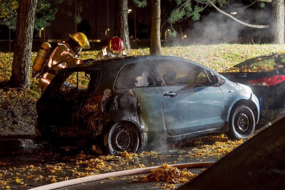 Image principale de l'article Montréal: un véhicule en feu dans Hochelaga
